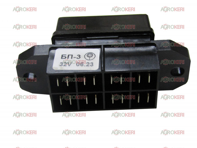 MTZ biztosítékdoboz BP-3 (4db késes biztosítékkal)