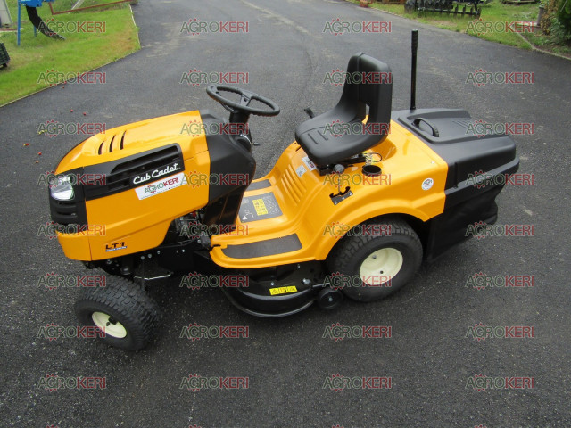 Fűnyíró traktor, fűgyűjtős, CUB CADET LT1 NR92